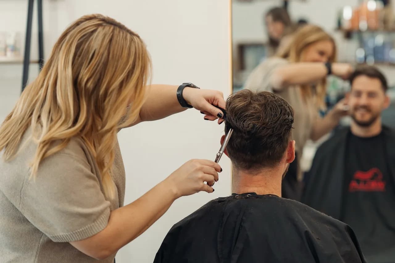 Brow & Facial Grooming